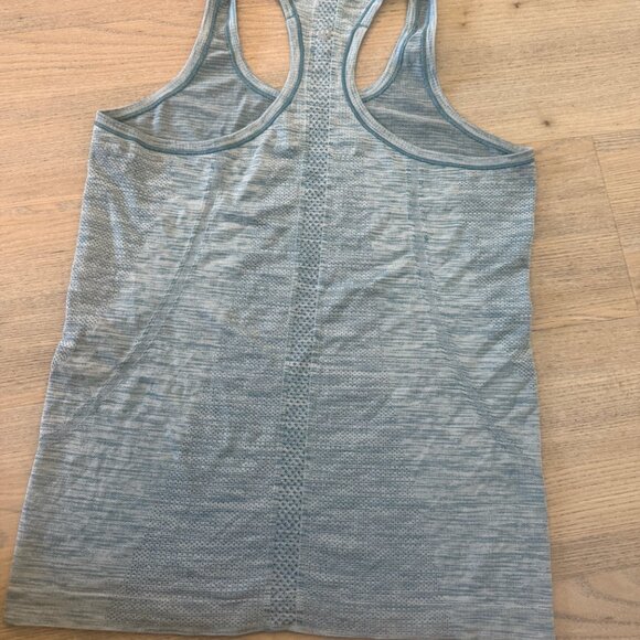 Lululemon Athletic Racerback Tank - Picture 2 of 4